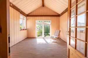 Lese-/Arbeitszimmer