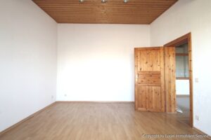 Schlafzimmer Bild 2