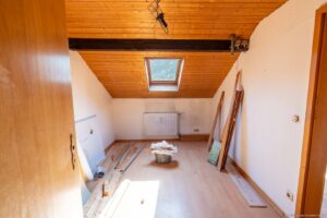 Erstes Zimmer Dachgeschoss