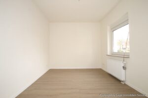 Wohnzimmer Bild 1