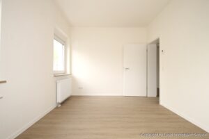 Wohnzimmer Bild 2