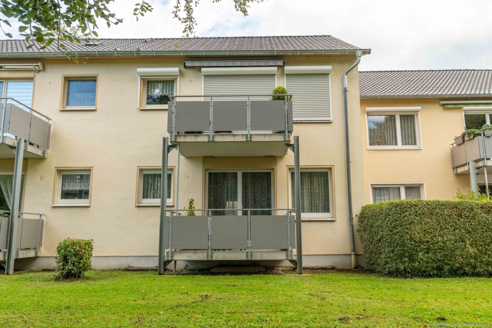 Hausrückseite